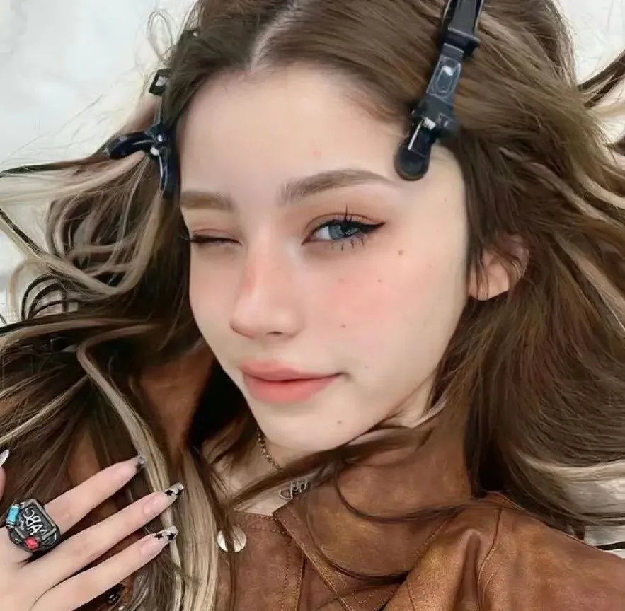 残梦重织碎玉簪